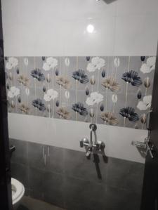 Bathroom Image of 1300 Sq.ft 2 BHK Independent House for rent in Satpura Infracon Satpura Avenue, Sanjeevani Nagar Jabalpur for Rs. 12000