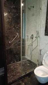 Bathroom Image of 1800 Sq.ft 3 BHK Builder Floor for rent in Hauz Khas New Delhi for Rs. 140000