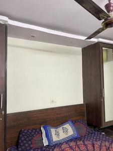 Bedroom Image of 500 Sq.ft 1 BHK Builder Floor for rent in Shastri Nagar New Delhi for Rs. 12000