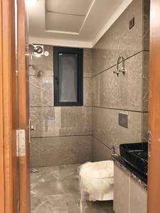 Common Bathroom Image of 2100 Sq.ft 4 BHK Builder Floor for sale in BPTP Astaire Garden Floors, Sector 70A Gurgaon for Rs. 24900000