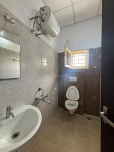 Bathroom Image of 2000 Sq.ft 2 BHK Builder Floor for rent in HSR Layout Bengaluru for Rs. 70000