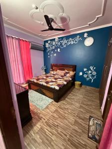 Bedroom Image of 1300 Sq.ft 3 BHK Apartment / Flat for sale in ACE Platinum, Zeta I Greater Noida for Rs. 12300000