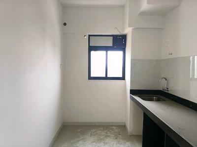 Kitchen Image of 860 Sq.ft 2 BHK Apartment / Flat for sale in Runwal Gardens Phase I, Dombivli East Thane for Rs. 6200000