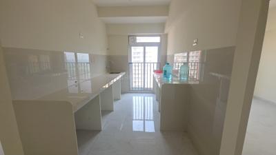 Kitchen Image of 580 Sq.ft 1 BHK Apartment / Flat for rent in Swastik Platinum, Vikhroli East Mumbai for Rs. 48000