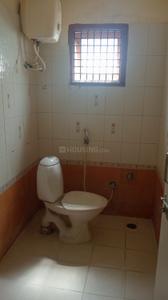 Image of 2000 Sq.ft 3 BHK Apartment / Flat for rent in Bommanahalli, Bengaluru for Rs. 40000