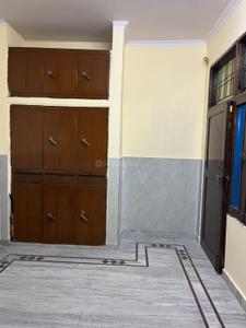 Bedroom Image of 1800 Sq.ft 2 BHK Independent House for rent in Sector 39 Noida for Rs. 28000