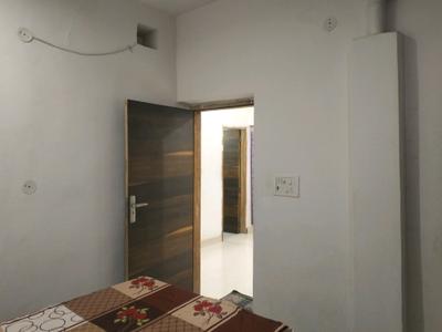 Bedroom Image of 1350 Sq.ft 3 BHK Apartment / Flat for sale in Paschim Vihar New Delhi for Rs. 13500000