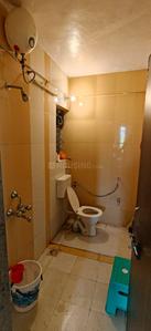 Bathroom Image of 985 Sq.ft 2 BHK Apartment / Flat for rent in Nirman Landmark, Warje Pune for Rs. 35000