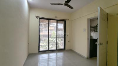 Bedroom Image of 680 Sq.ft 1 BHK Apartment / Flat for sale in Airoli Navi Mumbai for Rs. 7000000