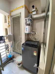 Kitchen Image of 1815 Sq.ft 3 BHK Apartment / Flat for rent in Adani The Meadows, Shantigram Ahmedabad for Rs. 65000