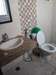 Bathroom Image of 1725 Sq.ft 3 BHK Apartment / Flat for rent in Nitishree The Alstonia Apartments, Sector PI Greater Noida for Rs. 30000