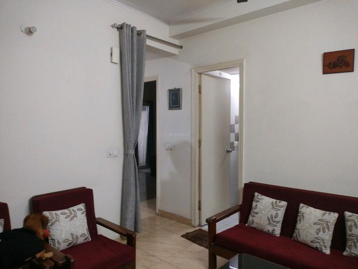 Gaur City 7th Avenue Main Image 1