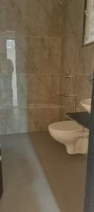 Bathroom Image of 1020 Sq.ft 2 BHK Apartment / Flat for sale in Kohinoor Courtyard One, Wakad Pune for Rs. 8460000
