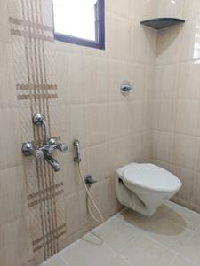Common Bathroom Image of 850 Sq.ft 2 BHK Independent House for rent in Classic Paradise, Devarachikkana Halli Bengaluru for Rs. 25000
