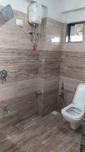 Bathroom Image of 2200 Sq.ft 3 BHK Apartment / Flat for rent in Devsiddhi Fabula, Navrangpura Ahmedabad for Rs. 40000