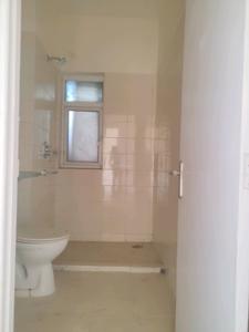 Common Bathroom Image of 2010 Sq.ft 3.5 BHK Apartment / Flat for sale in BPTP Princess Park, Sector 86 Faridabad for Rs. 11000000