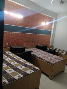 Bedroom Image of Raj Home PG in Sector 62, Noida