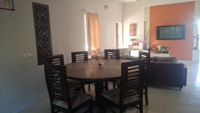 Kitchen Image of 9000 Sq.ft 6 BHK Villa for rent in Vaishno Devi Circle Ahmedabad for Rs. 125000