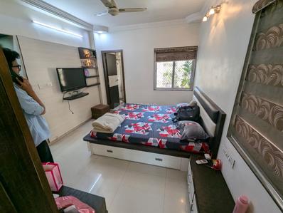 Bedroom Image of 1530 Sq.ft 3 BHK Apartment / Flat for sale in Vastrapur Ahmedabad for Rs. 10100000