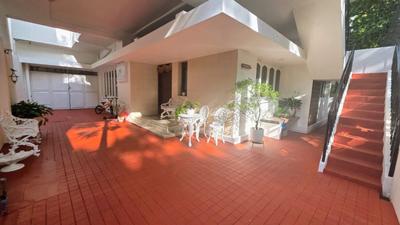 Balcony Image of 4200 Sq.ft 5 BHK Independent House for sale in Vijayanagar Bengaluru for Rs. 73900000