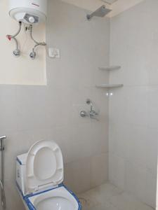 Bedroom Two Image of 1200 Sq.ft 3 BHK Apartment / Flat for rent in Pyramid Infinity, Sector 70 Gurgaon for Rs. 26000