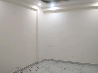 Bedroom Image of 680 Sq.ft 2 BHK Builder Floor for sale in Mayur Vihar Phase 1 New Delhi for Rs. 7000000