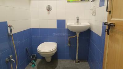 Bathroom Image of 400 Sq.ft 1 BHK Builder Floor for rent in Jeevan Bima Nagar Bengaluru for Rs. 19500