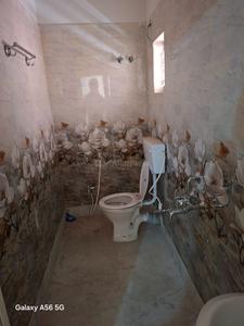 Bathroom Image of 450 Sq.ft 1 BHK Apartment / Flat for sale in Bansdroni Kolkata for Rs. 1600000