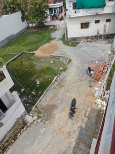 Balcony Image of 2000 Sq.ft 3.5 BHK Duplex for sale in Susuwahi Varanasi for Rs. 9300000