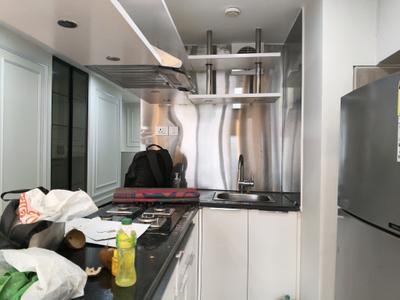 Kitchen Image of 590 Sq.ft 1 BHK Apartment / Flat for rent in Satyam Springs, Chembur Mumbai for Rs. 65000