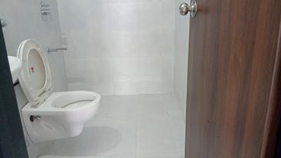 Image of 930 Sq.ft 2 BHK Apartment / Flat for rent in La Centra Phase 1, Tathawade, Pune for Rs. 27000