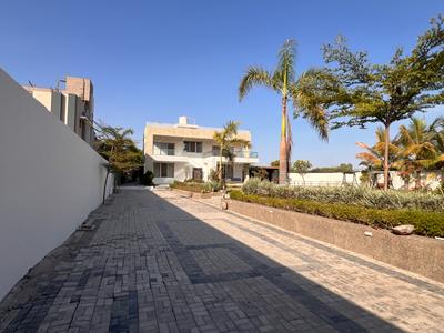 Image of 20700 Sq.ft 3 BHK Farm House for sale in Shilaj, Ahmedabad for Rs. 95000000