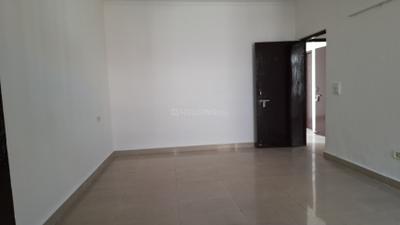 Bedroom Image of 1700 Sq.ft 3 BHK Apartment / Flat for sale in Cosmos Golden Heights, Crossings Republik Ghaziabad for Rs. 11400000