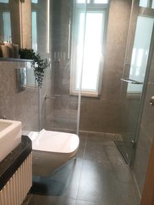 Bedroom Two Image of 976 Sq.ft 2 BHK Apartment / Flat for rent in Kalpataru Aura, Ghatkopar West Mumbai for Rs. 80000