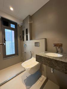 Crest Link Bathroom Three 4