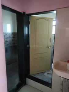 Bathroom Image of 800 Sq.ft 2 BHK Builder Floor for rent in Lohegaon Pune for Rs. 11000