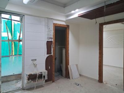 Living Room Image of 1050 Sq.ft 2 BHK Apartment / Flat for sale in Capital Hometech Homes, Sector 51 Noida for Rs. 5908678