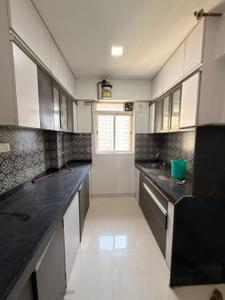 Kitchen Image of 1300 Sq.ft 3 BHK Apartment / Flat for rent in Lodha Amara, Kolshet Thane for Rs. 58000