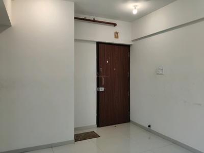 Living Room Image of 900 Sq.ft 2 BHK Apartment / Flat for rent in Kasarvadavali Thane for Rs. 28000
