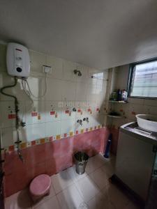 Bathroom Image of 500 Sq.ft 1 BHK Apartment / Flat for rent in Karve Nagar Pune for Rs. 28000