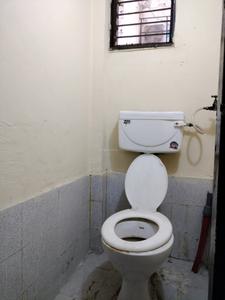 Common Bathroom Image of 450 Sq.ft 1 BHK Apartment / Flat for sale in Sector 23B Dwarka New Delhi for Rs. 6300000