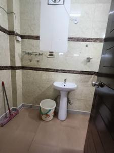 Bathroom Image of 1000 Sq.ft 2 BHK Builder Floor for sale in Swaraj Homes RWA Malaviya Nagar, Malviya Nagar New Delhi for Rs. 15605000