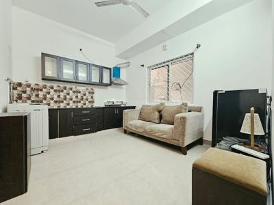 Hall Image of 600 Sq.ft 1 BHK Apartment / Flat for rent in Indira Nagar Bengaluru for Rs. 30000