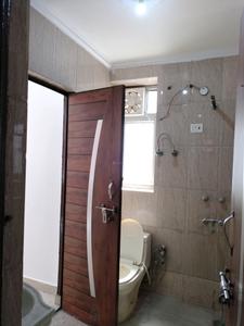 Common Bathroom Two Image of 1650 Sq.ft 3 BHK Apartment / Flat for sale in Sector 4 Dwarka New Delhi for Rs. 29100000
