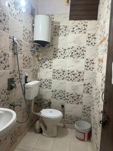 Bathroom Image of superior pg in GTB Nagar, New Delhi