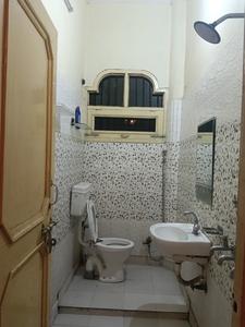 Bathroom Image of 150 Sq.ft 2 BHK Independent House for rent in Civil Lines South Muzaffarnagar for Rs. 9500