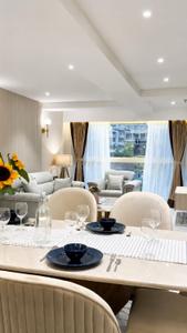 Hall Image of 1370 Sq.ft 3 BHK Apartment / Flat for sale in Prabhadevi Mumbai for Rs. 60100000