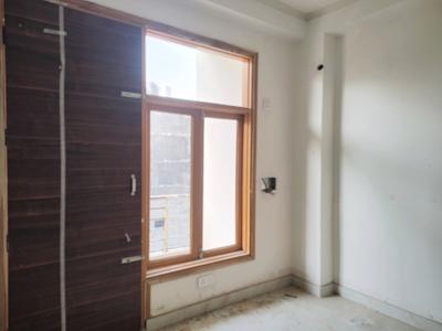 Bedroom Image of 650 Sq.ft 2 BHK Apartment / Flat for sale in Sangam Vihar New Delhi for Rs. 4100000