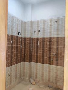 Common Bathroom Image of 750 Sq.ft 2 BHK Builder Floor for sale in DLF Ankur Vihar Ghaziabad for Rs. 2325404