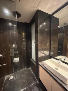 Bathroom Image of 2500 Sq.ft 4 BHK Builder Floor for sale in Green Wood Luxury Floors, Sector 45 Gurgaon for Rs. 45000000